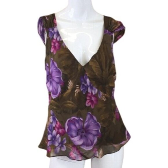 Jones New York Tops - Jones New York Cap Sleeve Floral Blouse V-Neckline & Ruched Shoulders Medium